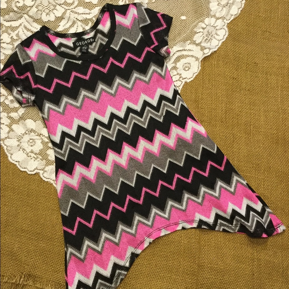 Girls zig-zag dress